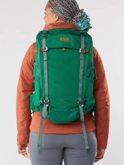 REI Trail 40 -Bag Series Store 1000 149