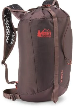 REI Flash 18 -Bag Series Store 1000 69