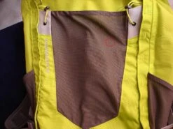 Mountain Hardwear Scrambler Roll Top 35 OutDry -Bag Series Store DSC00006 Wear