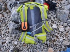 Mountain Hardwear Scrambler Roll Top 35 OutDry -Bag Series Store DSC00018