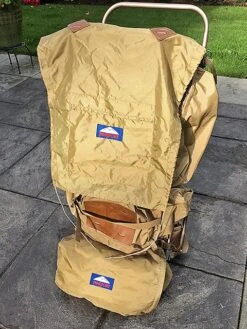 JanSport D3 -Bag Series Store IMG 1550