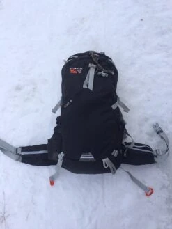 Mountain Hardwear Fluid 18 -Bag Series Store image 747